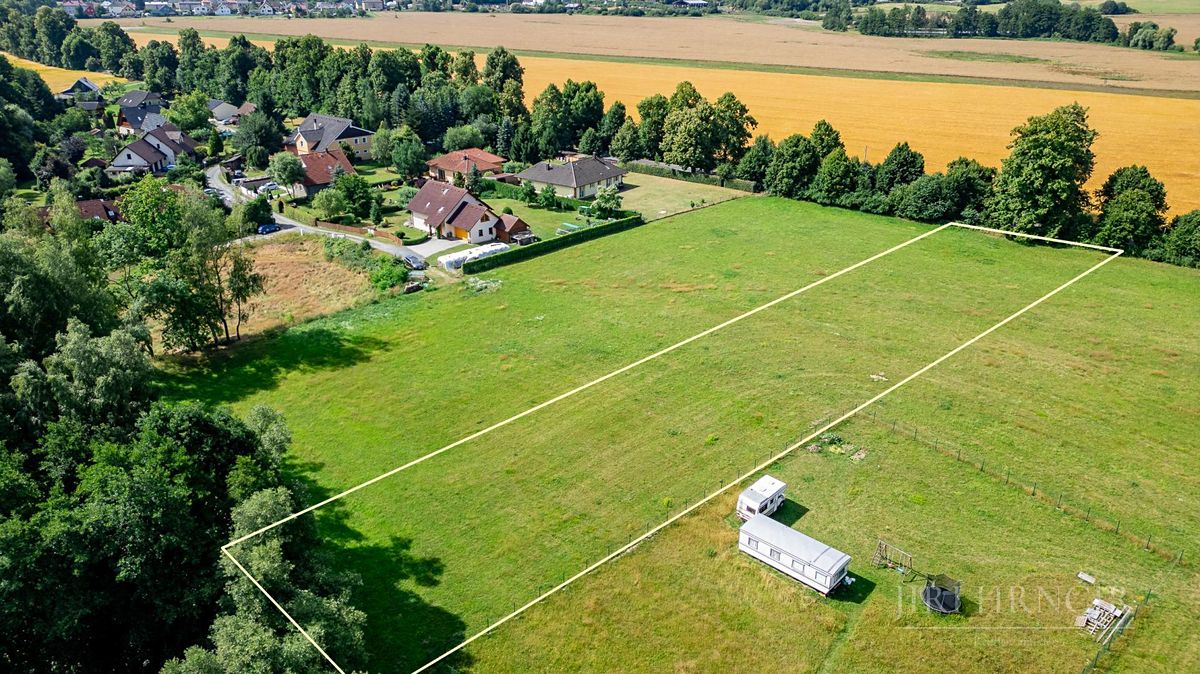 Prodej stavebního pozemku 3400 m² – fotografie 2