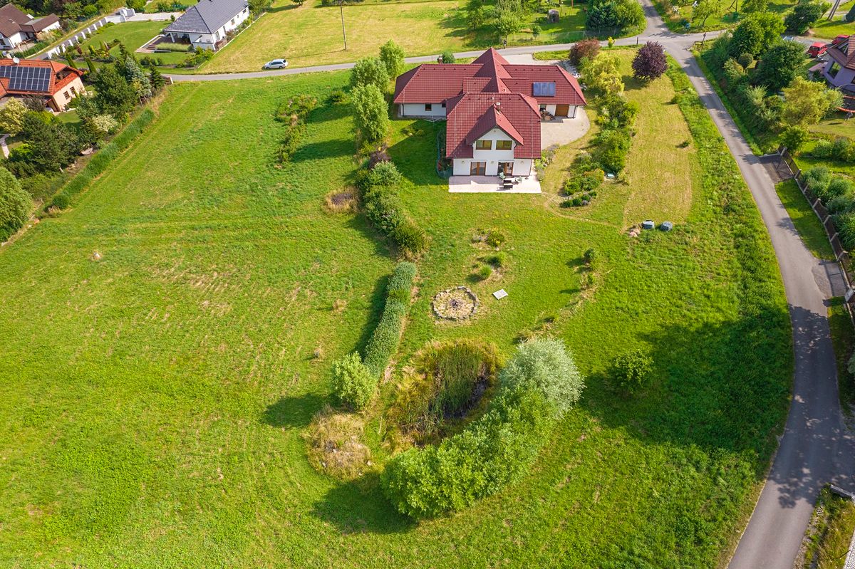 Prodej rodinného domu 310 m², pozemek 4909 m² – fotografie 4