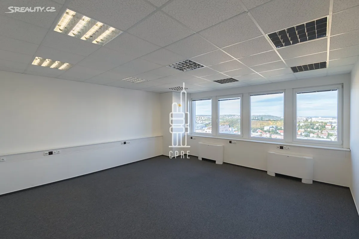 Pronájem kanceláře 150 m² – pohled 3