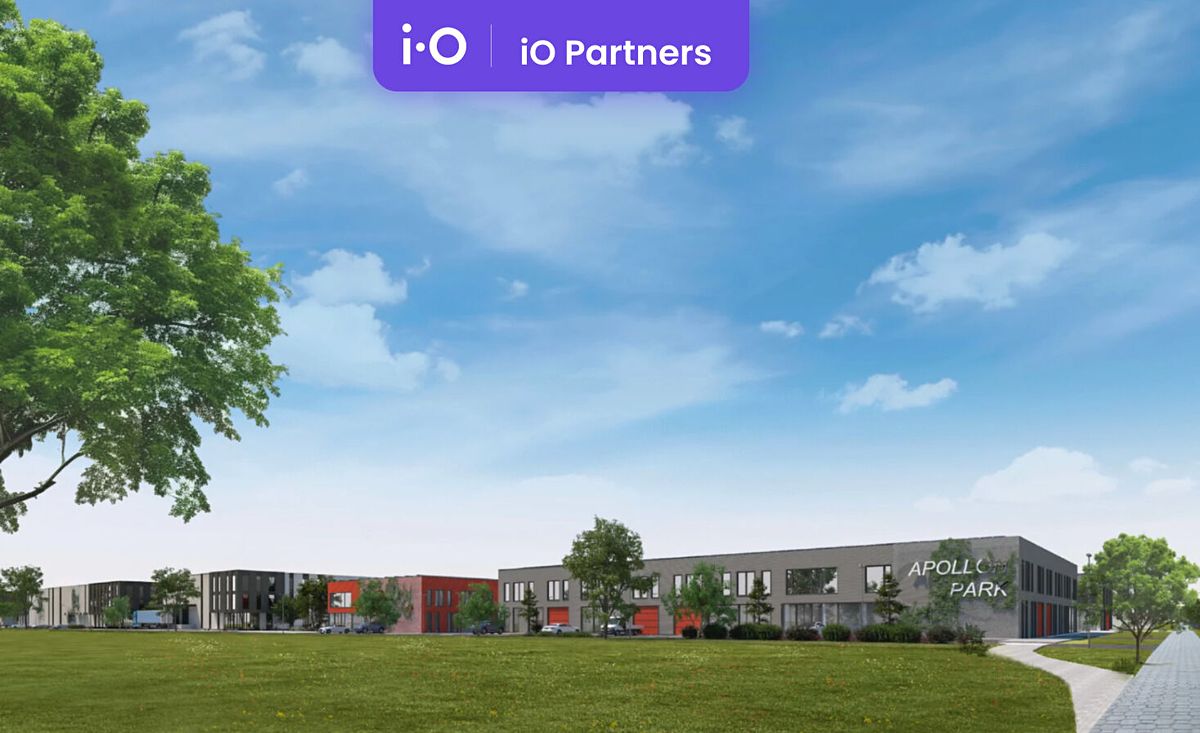 Pronájem skladového prostoru 390 m², Obříství – fotka 1 z 3