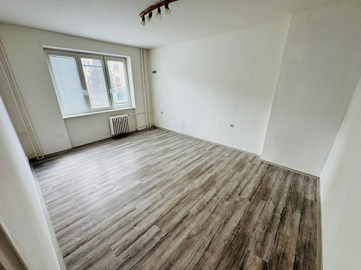 Pronájem bytu 1+1 40 m² – fotografie 4