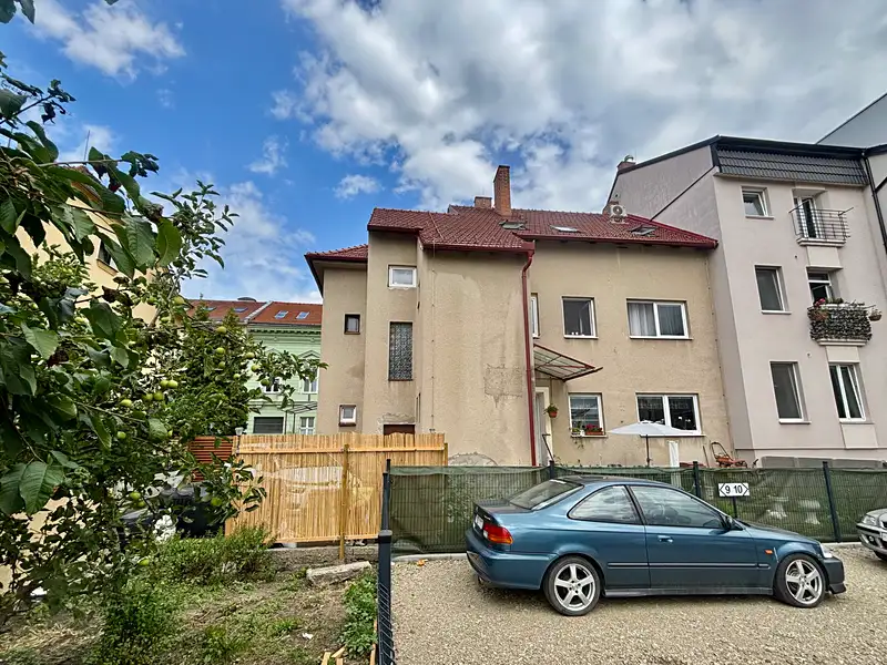 Prodej vícegeneračního domu 270 m², pozemek 310 m², Břeclav – náhled fotky 2