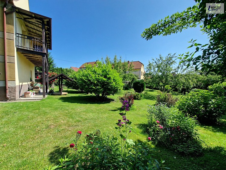 Prodej domu, 210 m² (11 z 30)