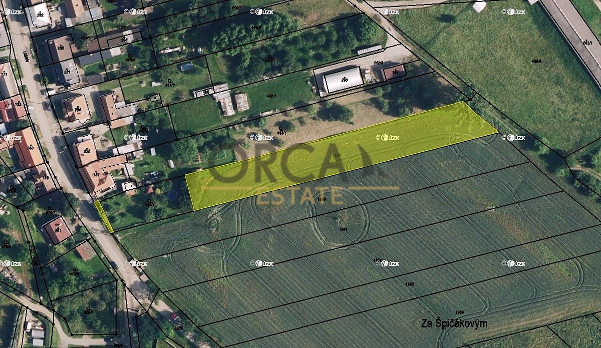 Prodej pole 2944 m², Krumsín – fotka 1 z 3
