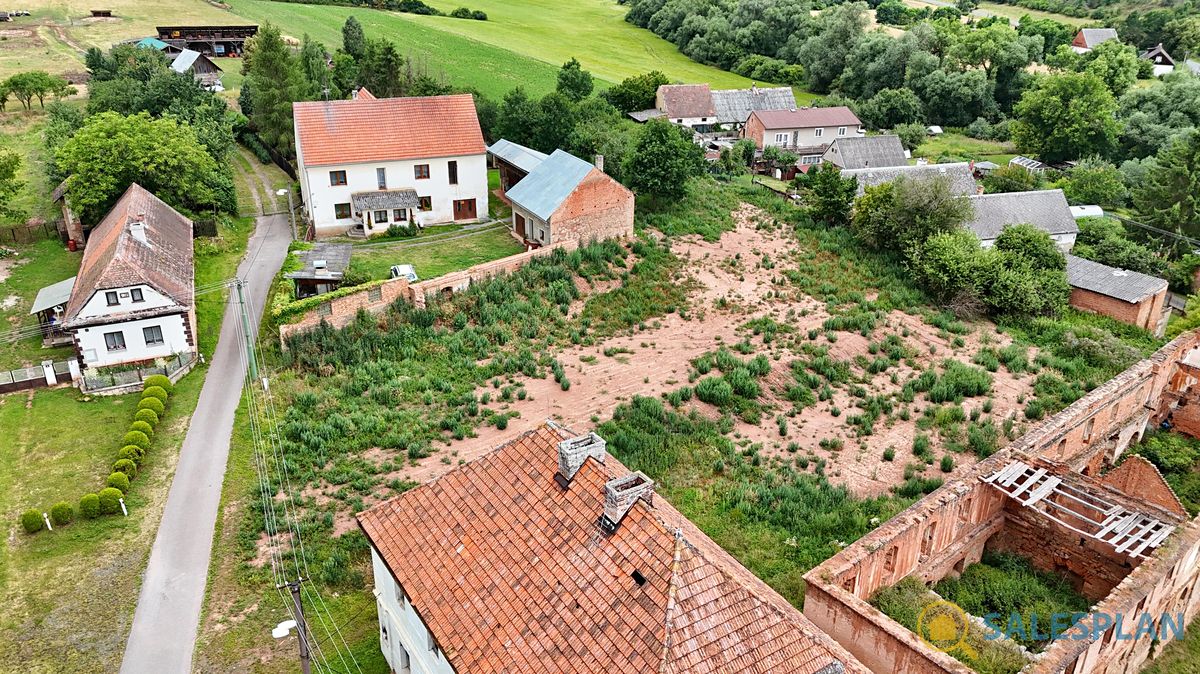 Prodej stavebního pozemku 2555 m² – fotografie 4