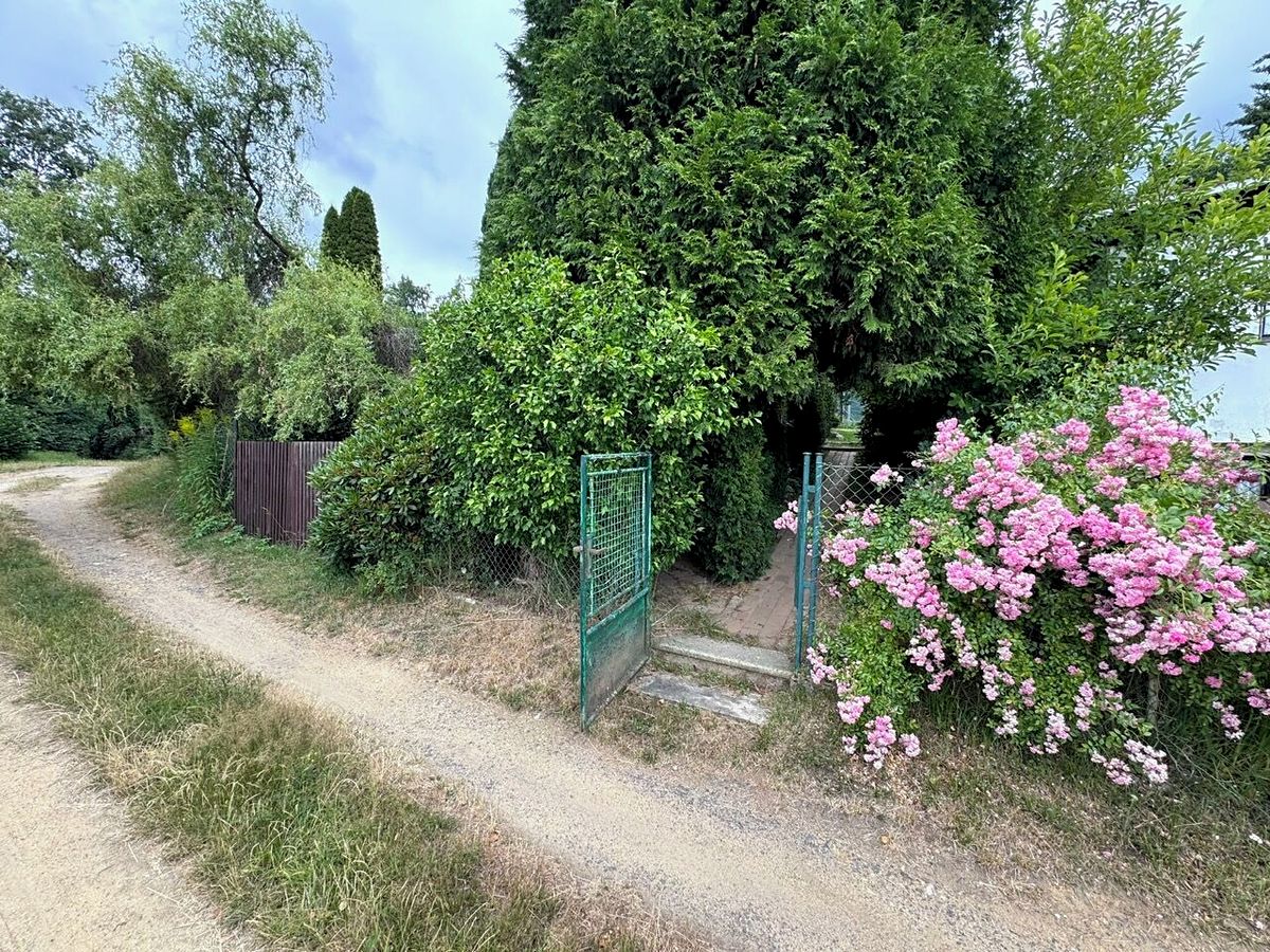 Prodej chaty 15 m², pozemek 437 m² – fotografie 2
