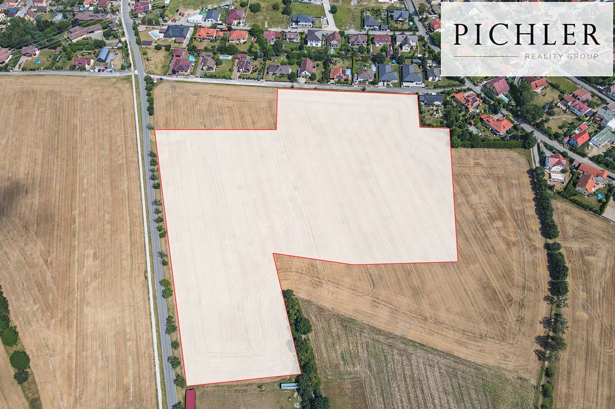 Prodej pole 60676 m², Červený Újezd – fotka 1 z 3