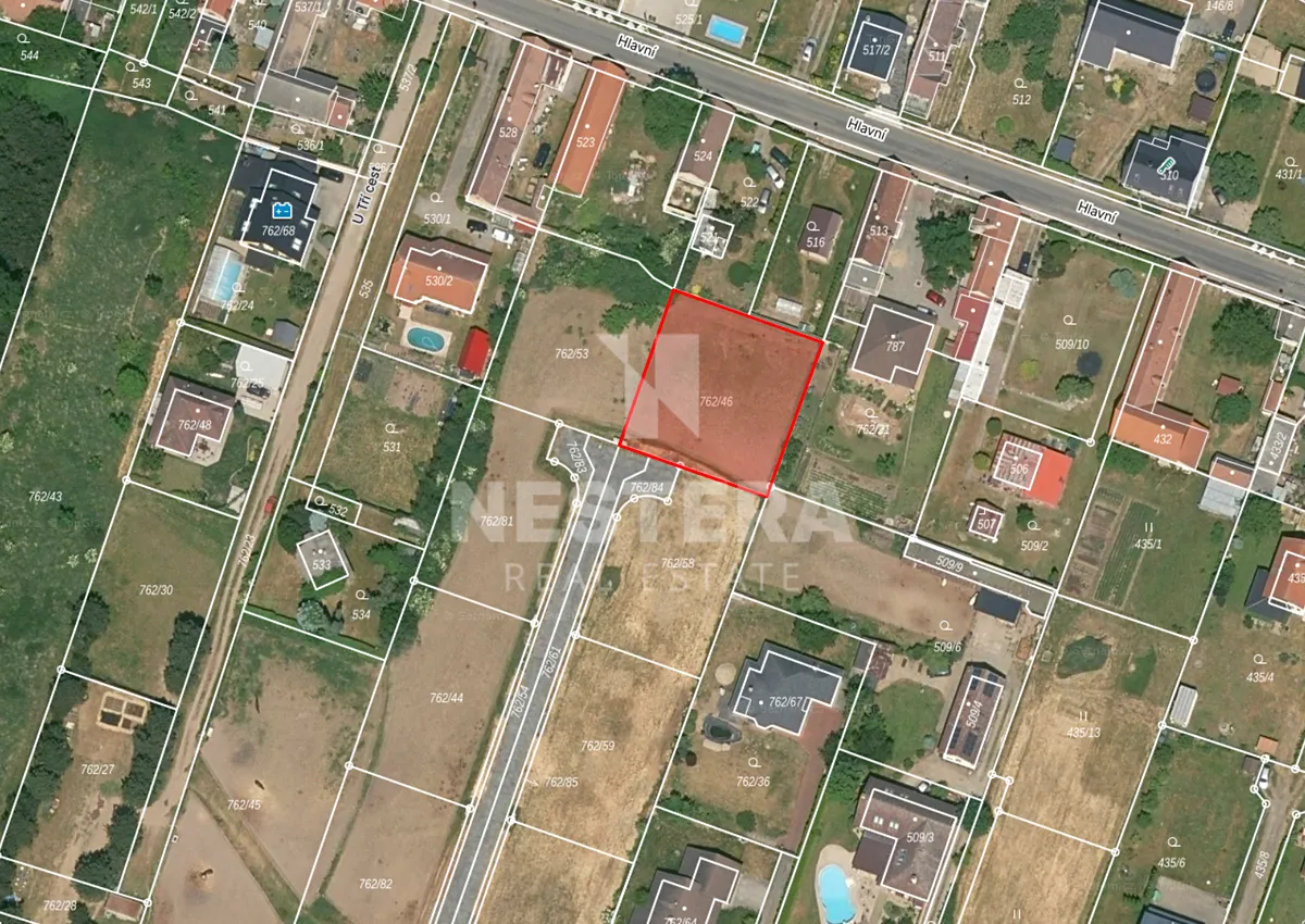 Prodej stavebního pozemku 906 m²