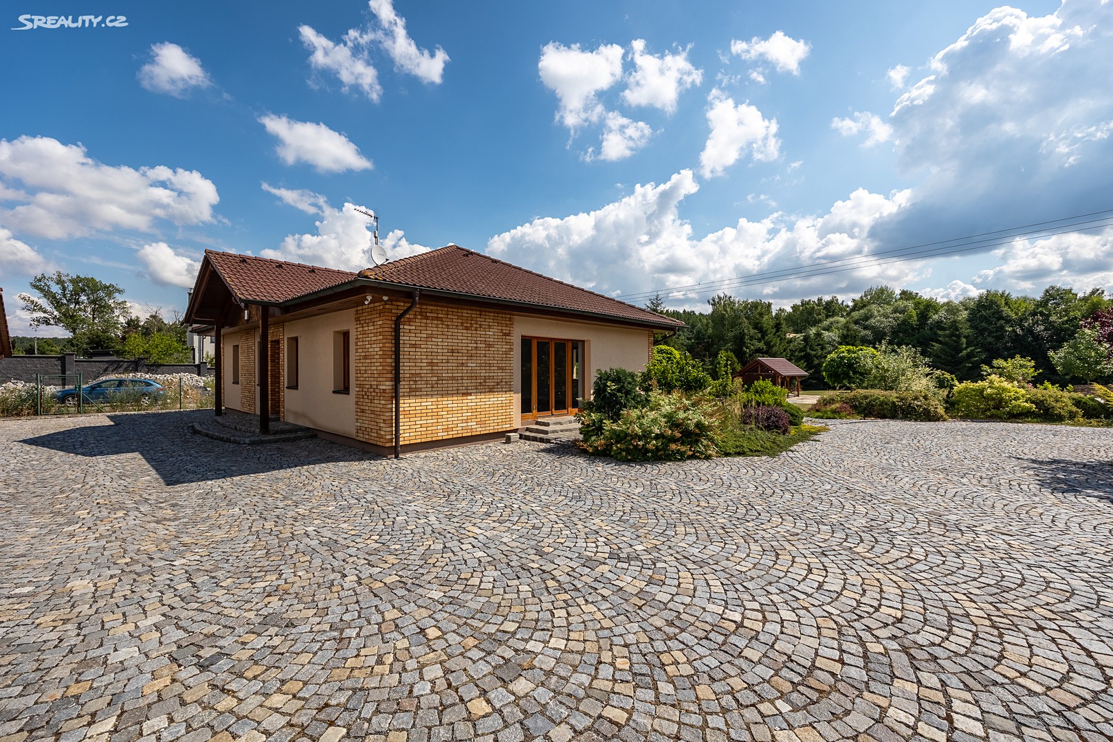 Prodej rodinného domu 122 m², pozemek 3901 m² - Image 2