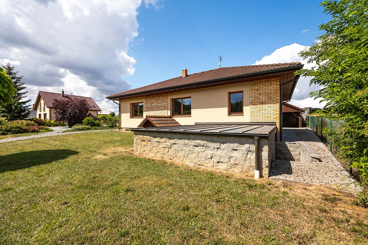 Prodej rodinného domu 122 m², pozemek 3901 m² – fotografie 4