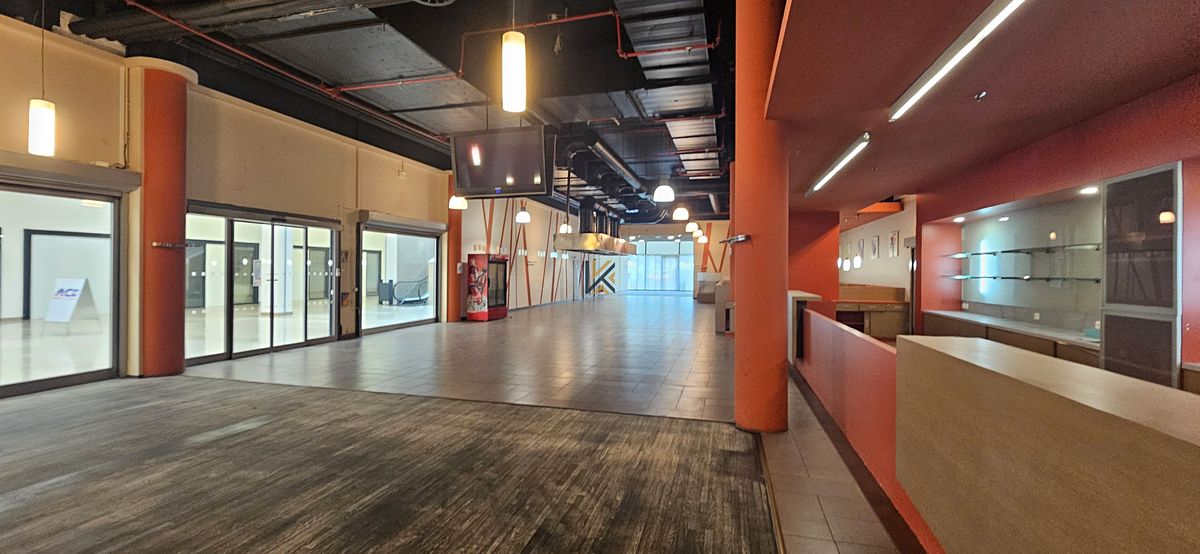 Pronájem obchodního prostoru 619 m² – fotografie 2
