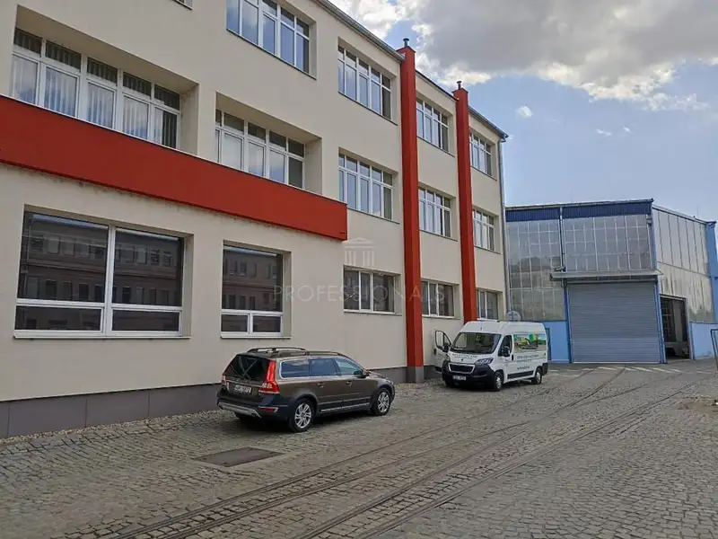 Pronájem výrobní haly, prostoru 1250 m², Brno – náhled fotky 1