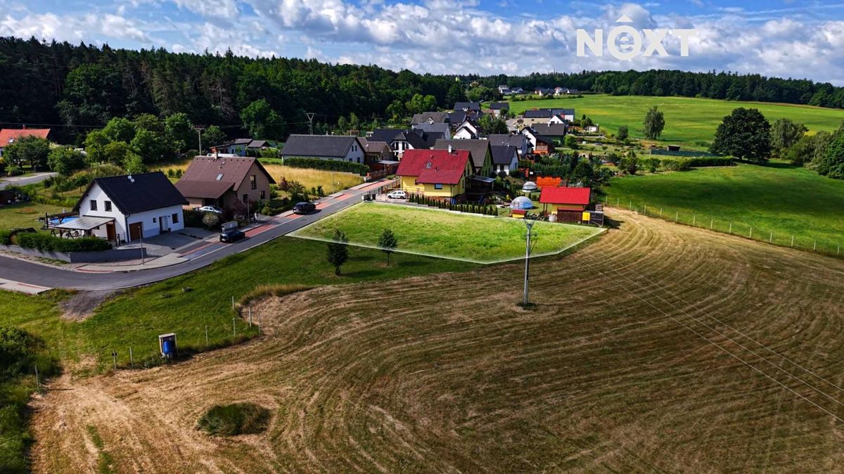 Prodej stavebního pozemku 1127 m²