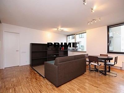 Pronájem bytu 4+kk 91 m² — photo 3