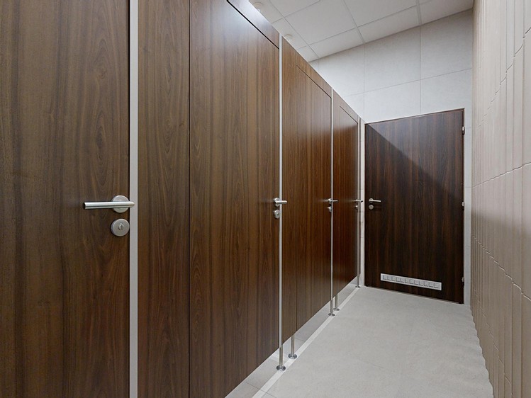 Pronájem komerčního prostoru, 1 200 m² (20 z 38)