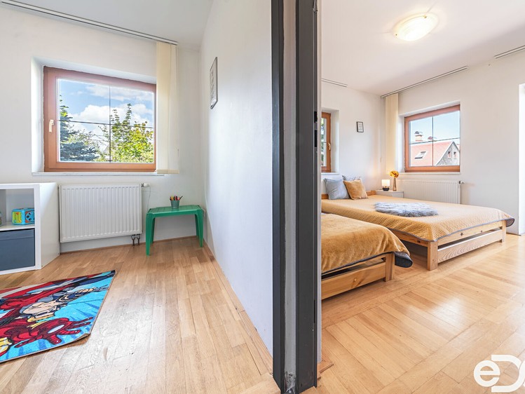 Haus zum Kauf, 350 m² (24 von 35)