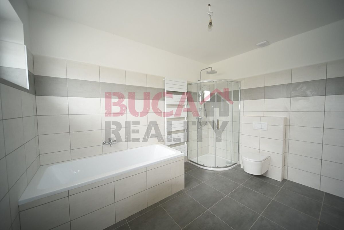 Prodej rodinného domu 130 m², pozemek 130 m² – fotografie 2