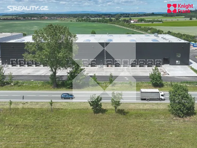 Pronájem skladového prostoru 244 m²