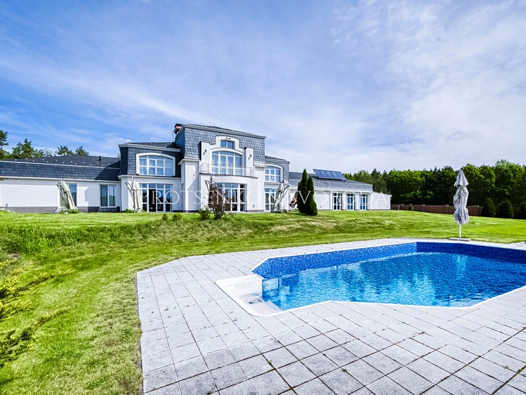 Комерційне приміщення на продаж, 900 м² (13 з 31)
