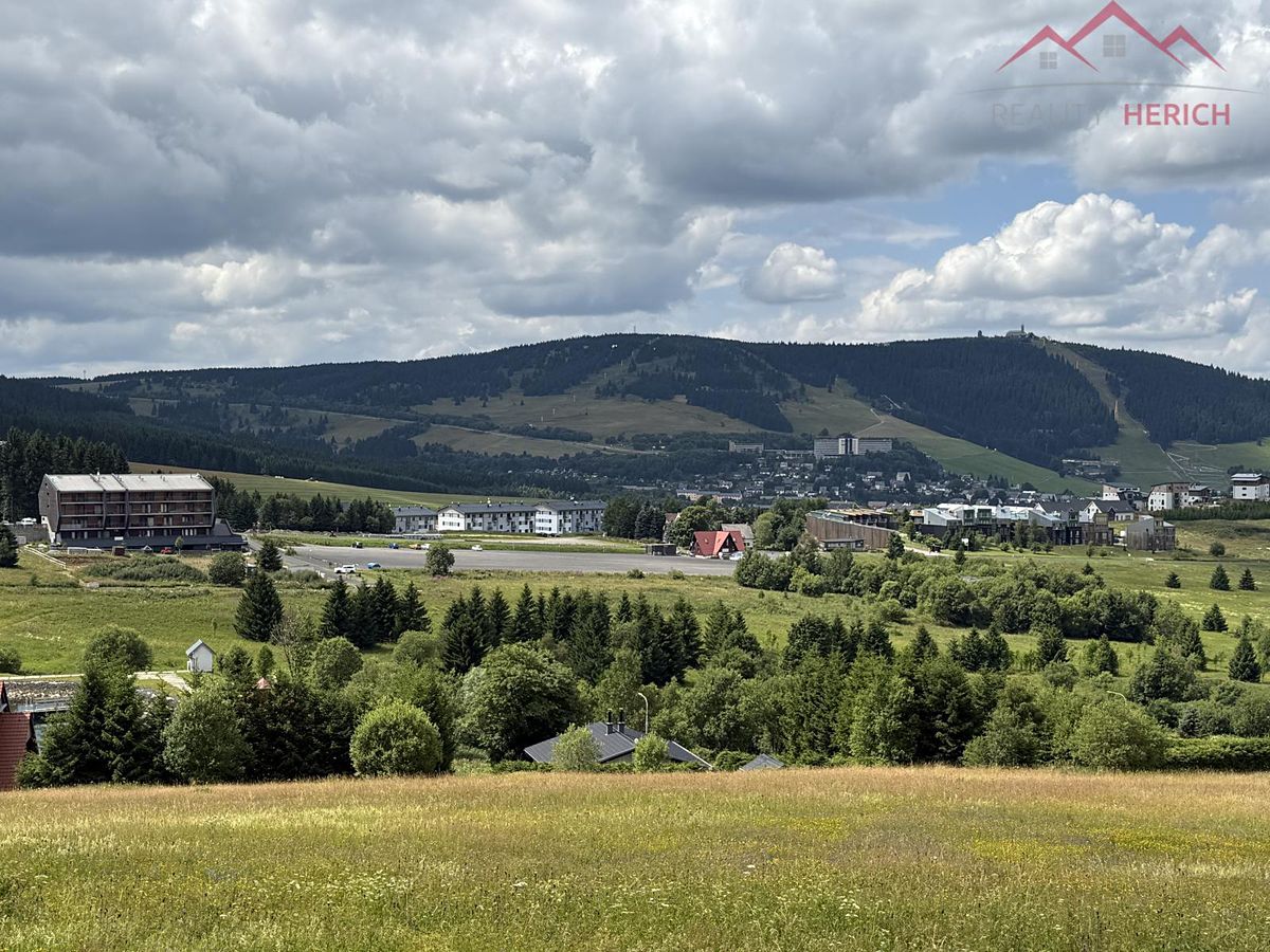 Prodej stavebního pozemku 436 m²