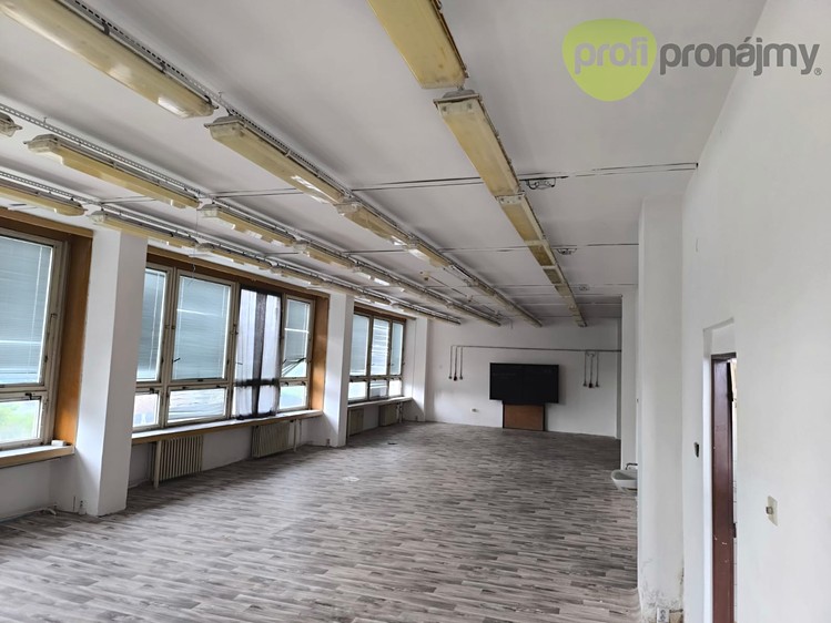 Комерційне приміщення в оренду, 138 м² (4 з 6)