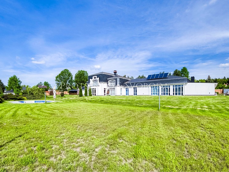 Комерційне приміщення на продаж, 900 м² (12 з 31)