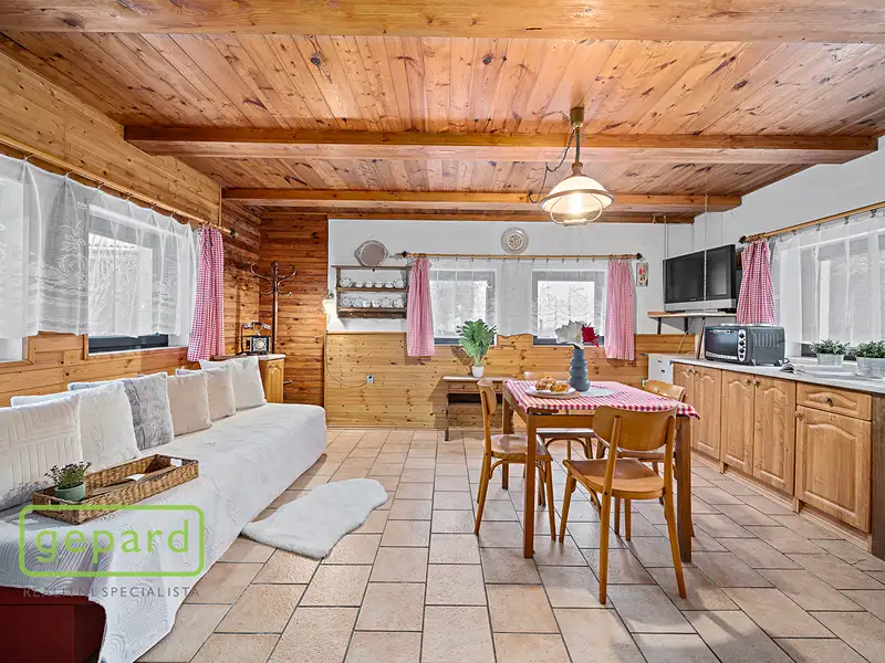 Prodej rodinného domu 124 m², pozemek 965 m², Dobré – náhled fotky 2