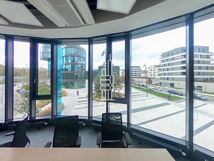 Pronájem komerčního prostoru, 615 m² (5 z 12)