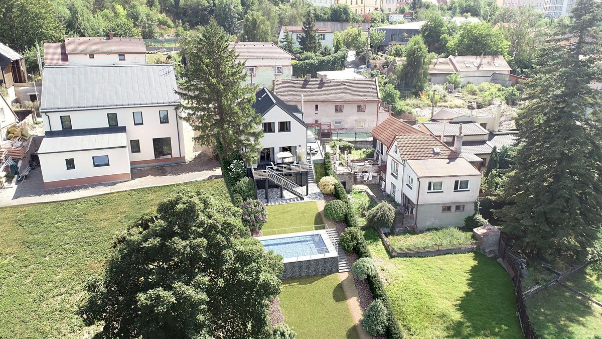 Prodej stavebního pozemku 572 m² – fotografie 3
