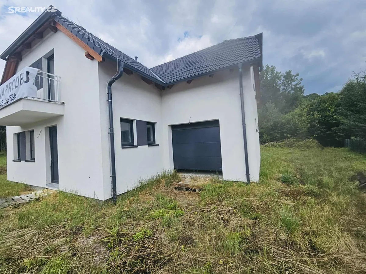 Pronájem rodinného domu 183 m², pozemek 1005 m² – pohled 4