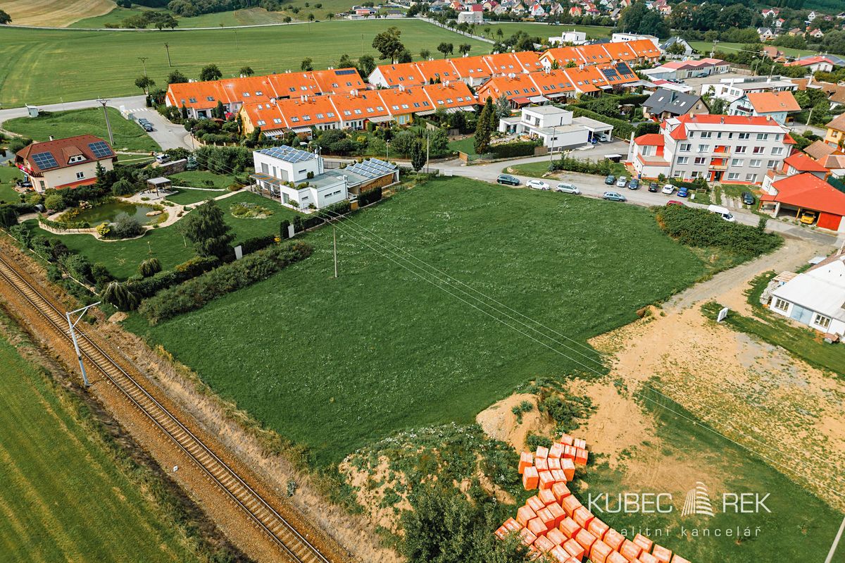 Prodej stavebního pozemku 936 m² – fotografie 5