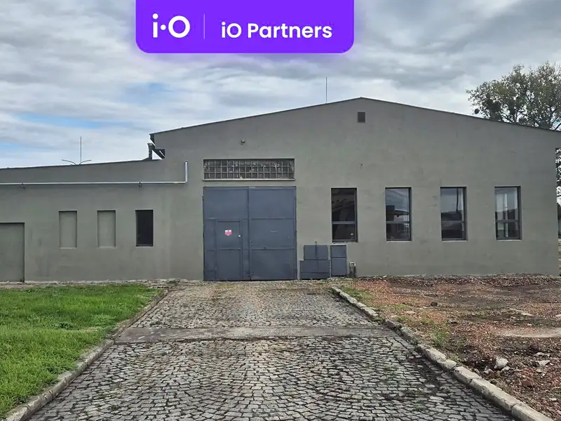 Pronájem skladového prostoru 800 m², Kojetín – náhled fotky 1
