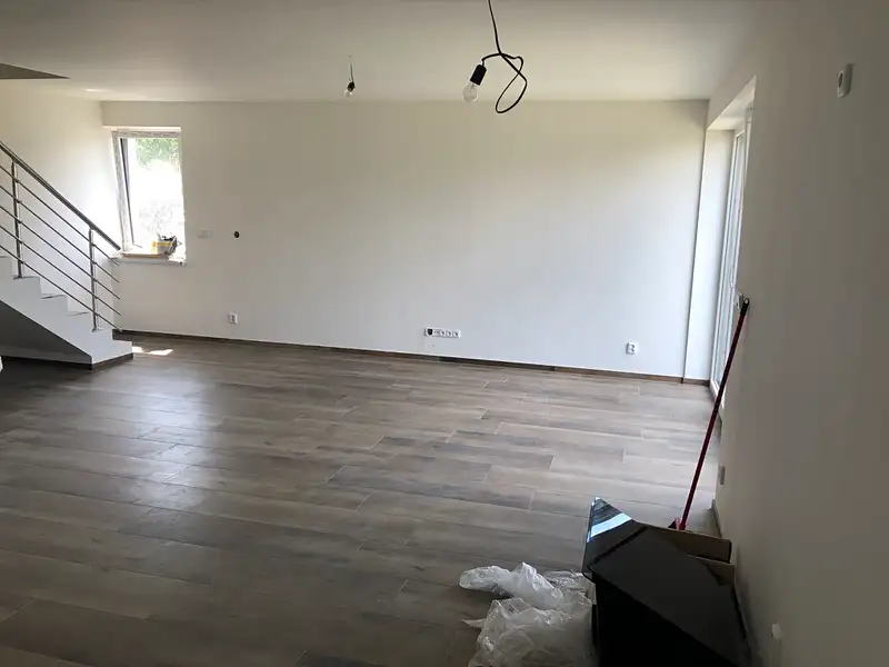 Prodej bytu 4+1 110 m², Buštěhrad – náhled fotky 3