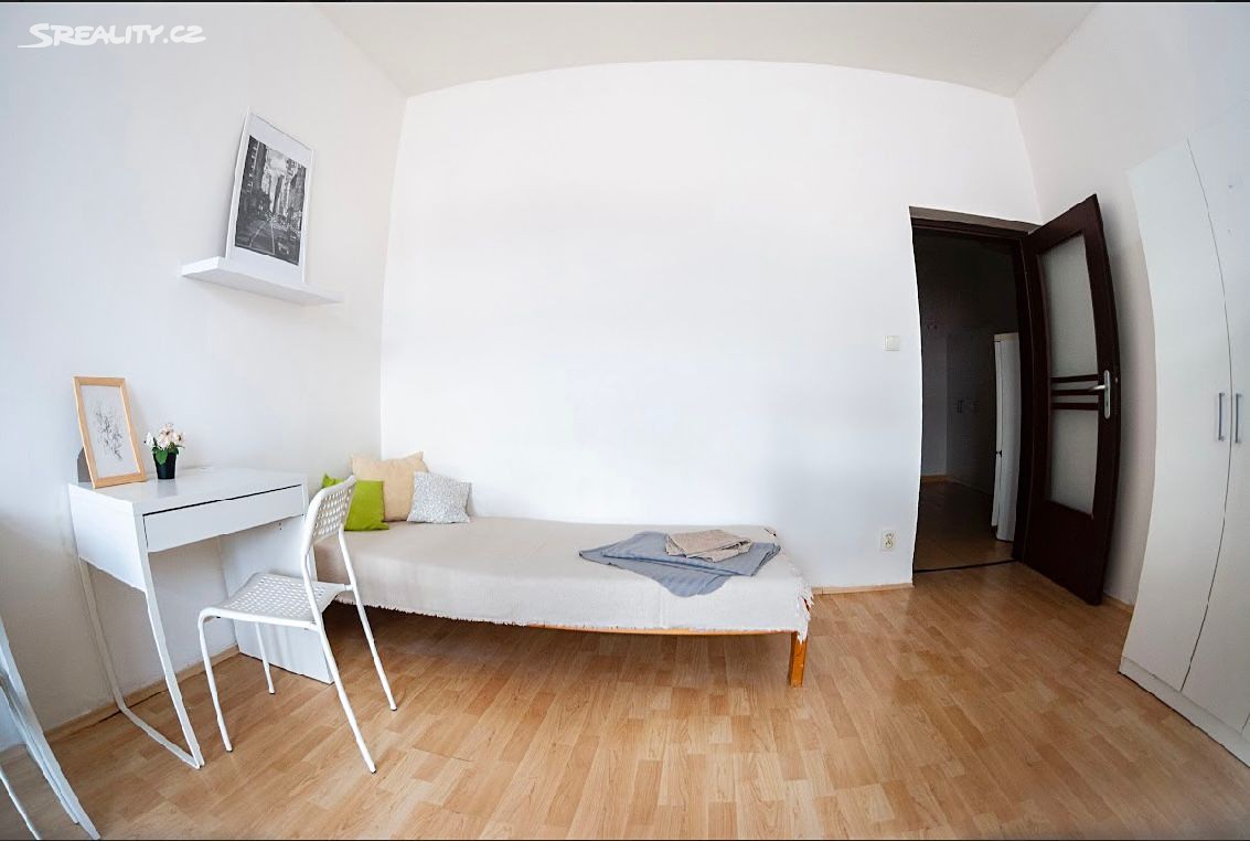 Pronájem bytu 1+1 35 m² – pohled 4