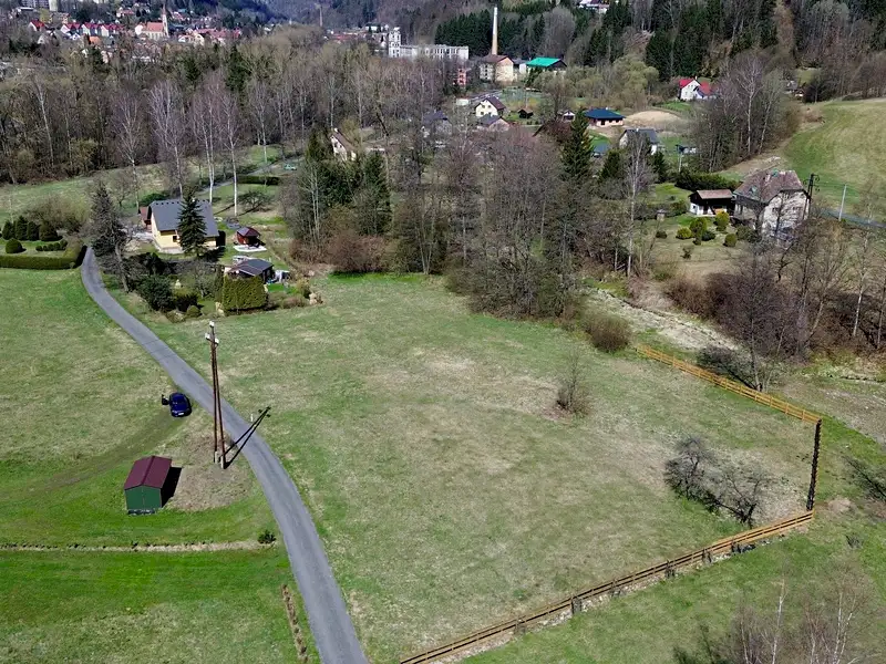 Prodej stavebního pozemku 3072 m², Plavy – náhled fotky 2