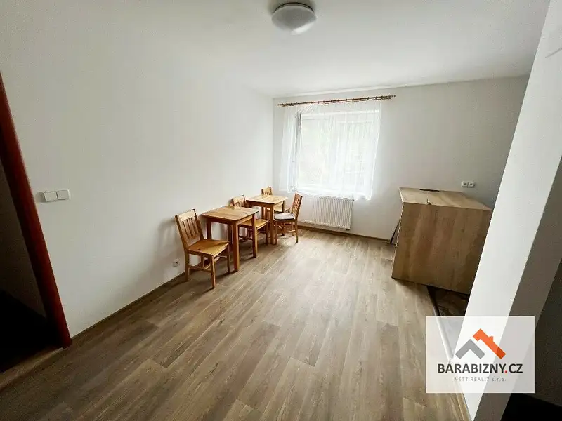 Pronájem bytu 2+kk 49 m², Vrchlabí – náhled fotky 2