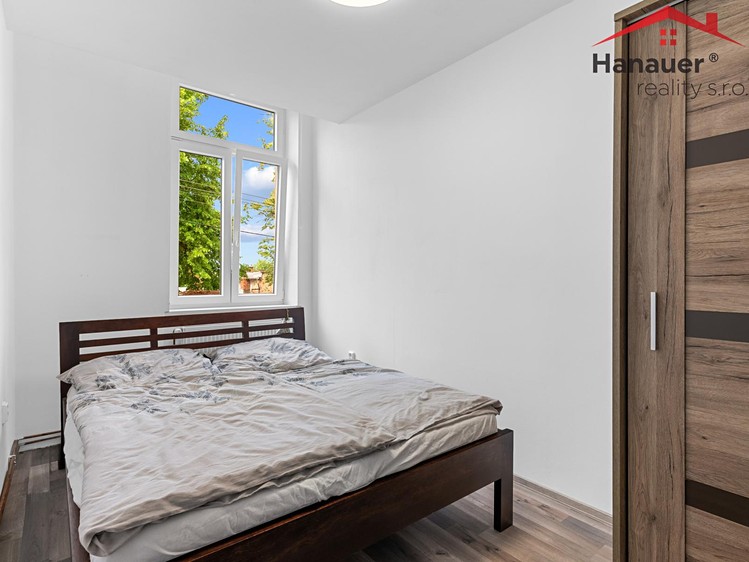 Комерційне приміщення на продаж, 320 м² (20 з 46)
