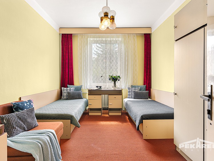 Prodej komerčního prostoru, 1 400 m² (5 z 39)