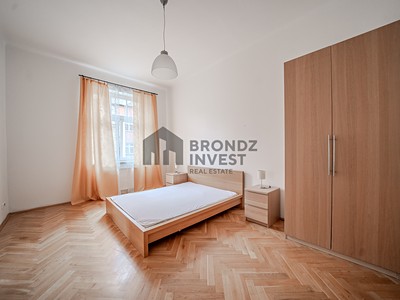 Pronájem bytu 3+kk 90 m² (Jednopodlažní) — photo 3