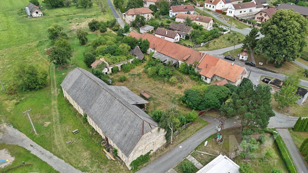 Prodej zemědělské usedlosti 900 m², pozemek 4550 m² – fotografie 3