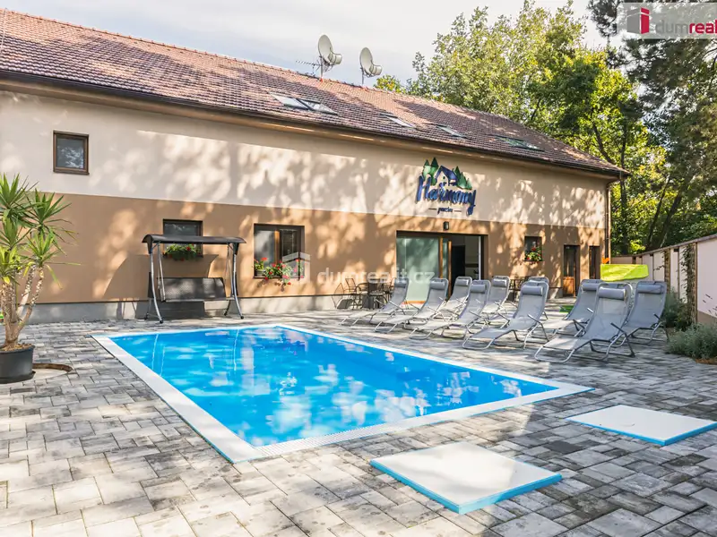 Prodej ubytovacího zařízení 300 m², Lednice – náhled fotky 1
