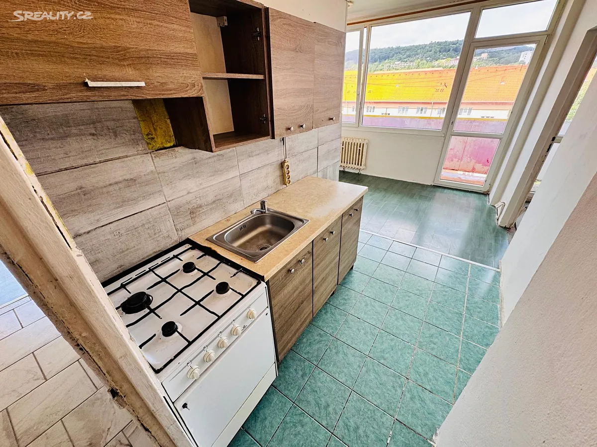 Pronájem bytu 3+1 64 m², Most