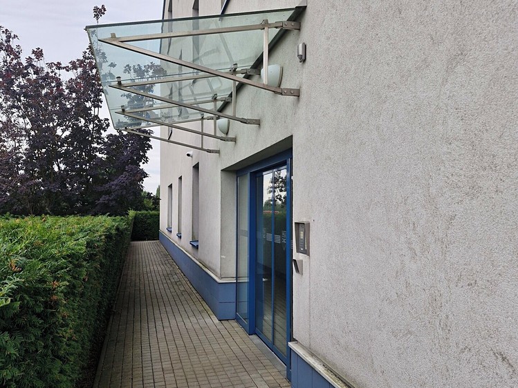 Pronájem komerčního prostoru, 350 m² (2 z 10)