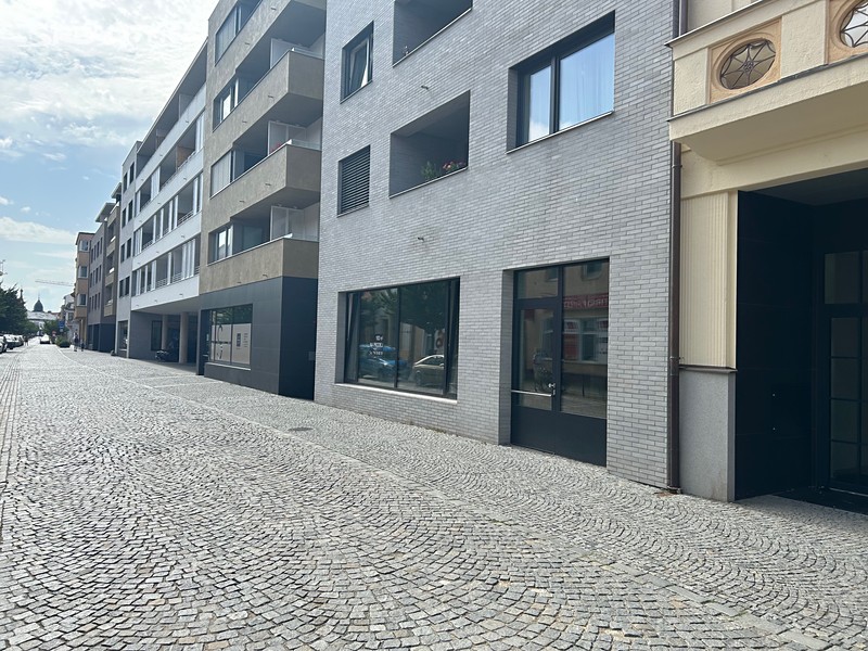 Prodej obchodního prostoru 103 m² – pohled 2