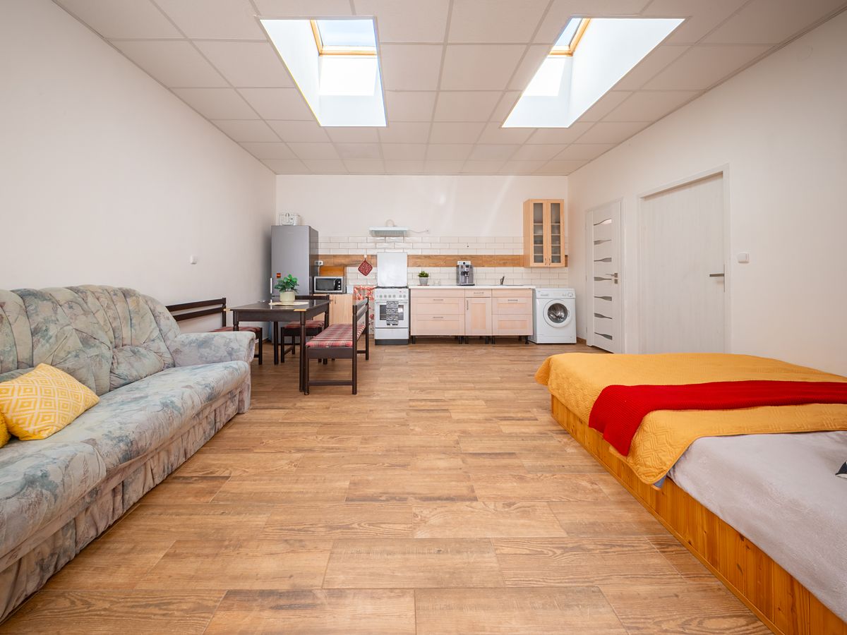 Prodej rodinného domu 67 m², pozemek 82 m² – fotografie 3