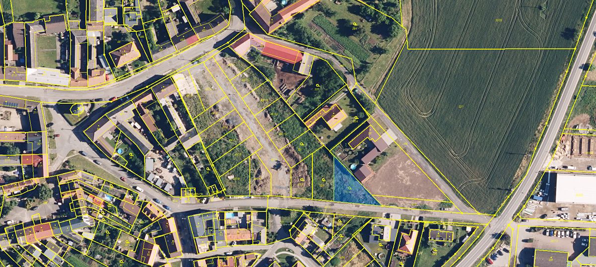 Prodej stavebního pozemku 547 m² – fotografie 3
