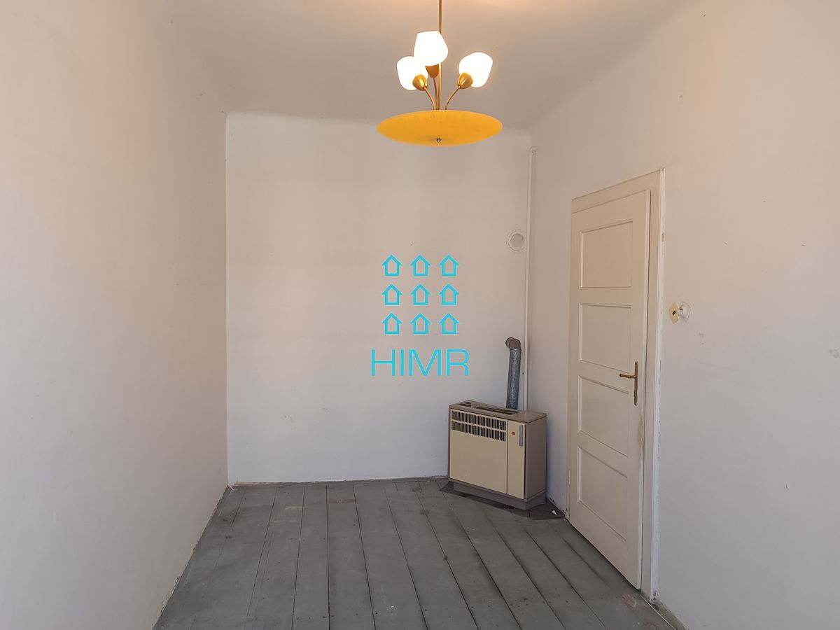 Prodej rodinného domu 329 m², pozemek 134 m² – fotografie 3