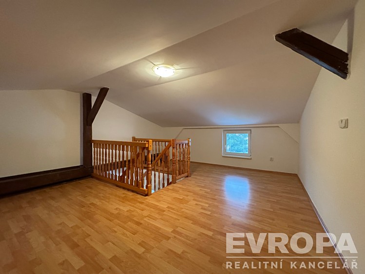 Будинок на продаж, 177 м² (14 з 18)