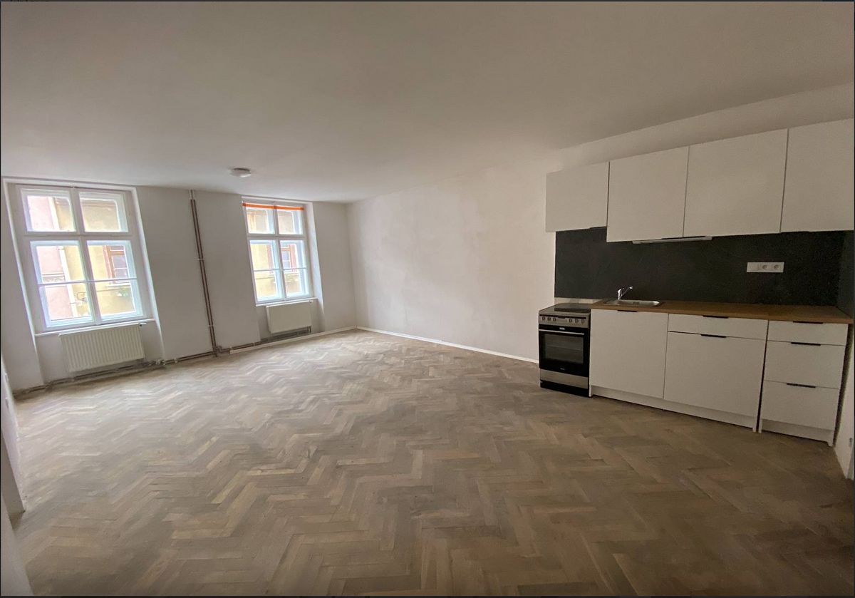 Pronájem bytu 2+kk 59 m² – fotografie 4