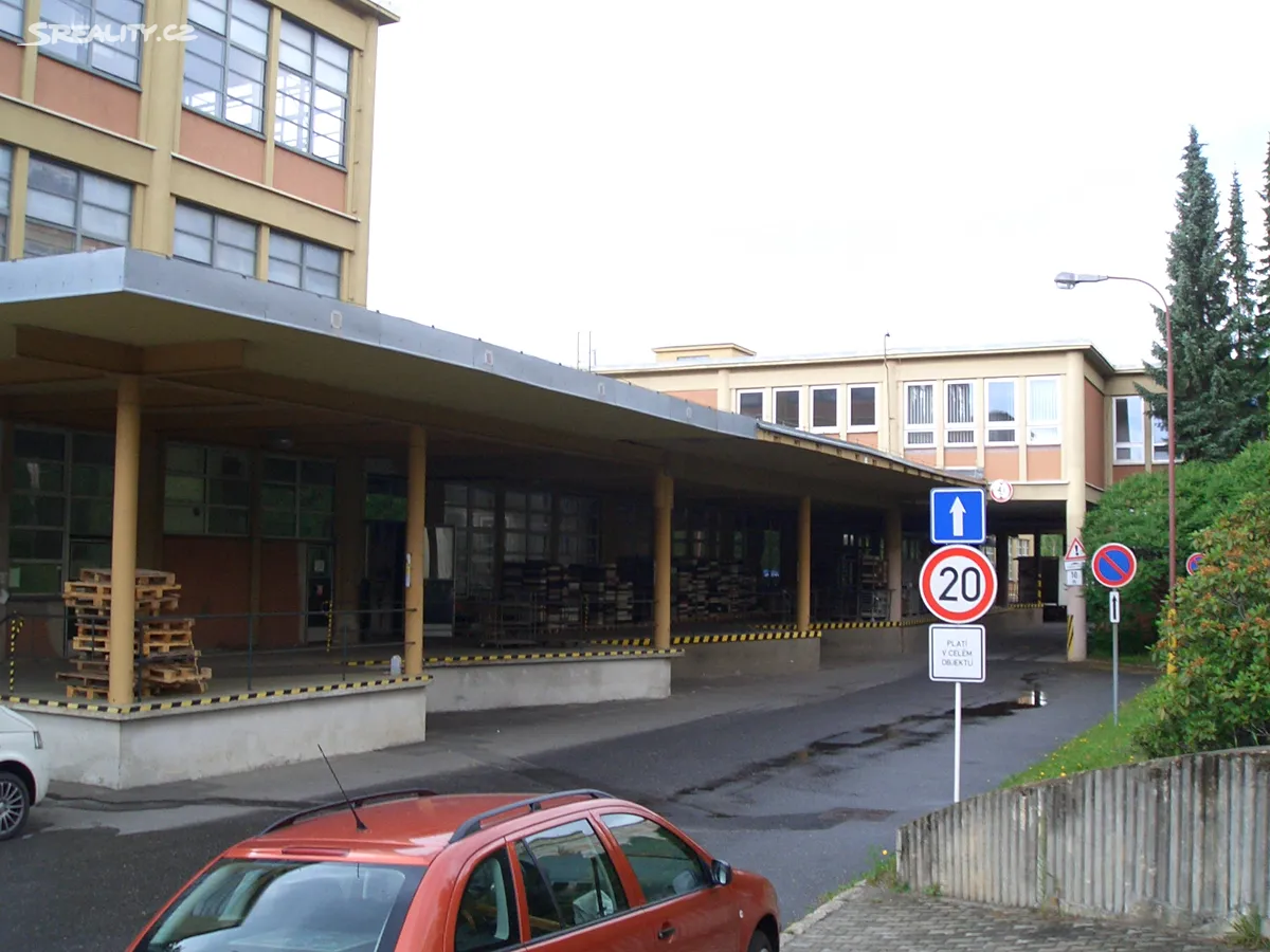Pronájem skladového prostoru 373 m² – pohled 5